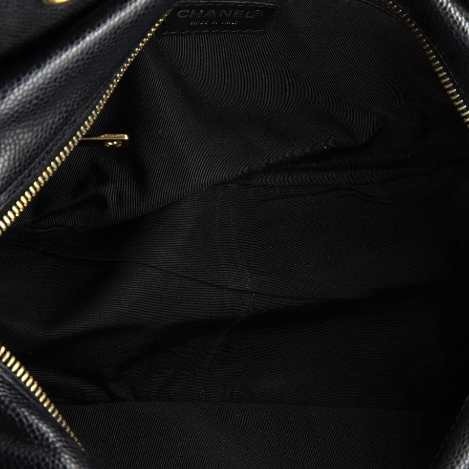 Petite Timeless Tote Quilted Caviar