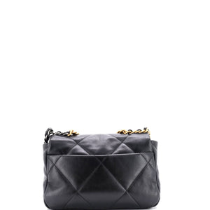 19 Flap Bag Quilted Leather Medium