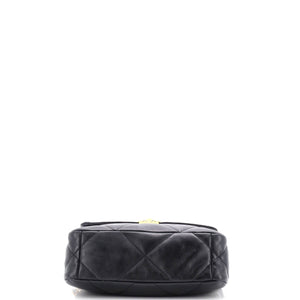 19 Flap Bag Quilted Leather Medium