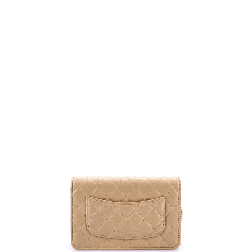 Wallet on Chain Quilted Caviar