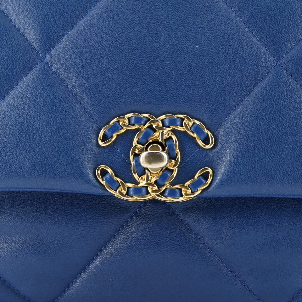 19 Flap Bag Quilted Leather Large