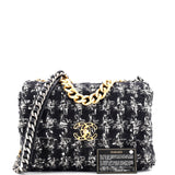 19 Flap Bag Quilted Tweed Large