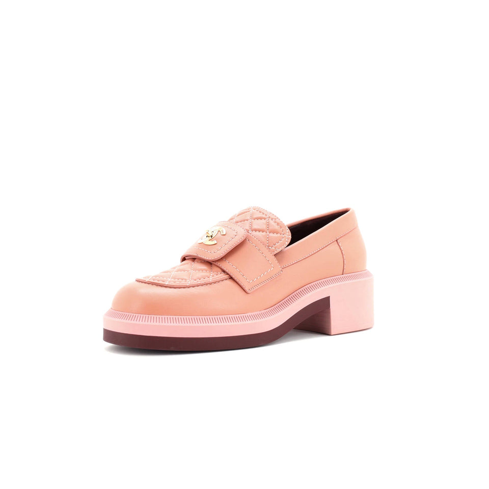 Women's CC Loafers Quilted Leather