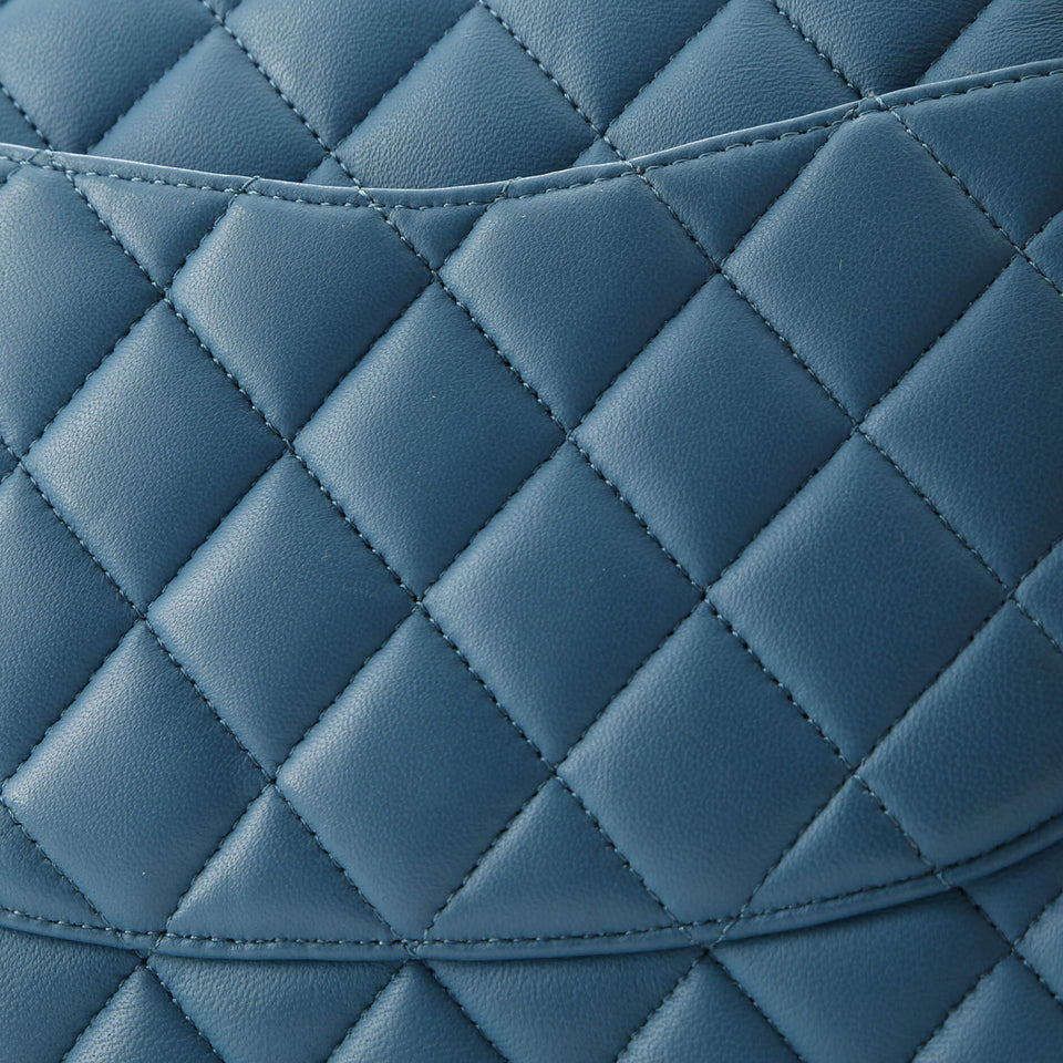 Classic Double Flap Bag Quilted Lambskin Medium