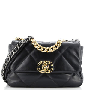 19 Flap Bag Quilted Leather Medium