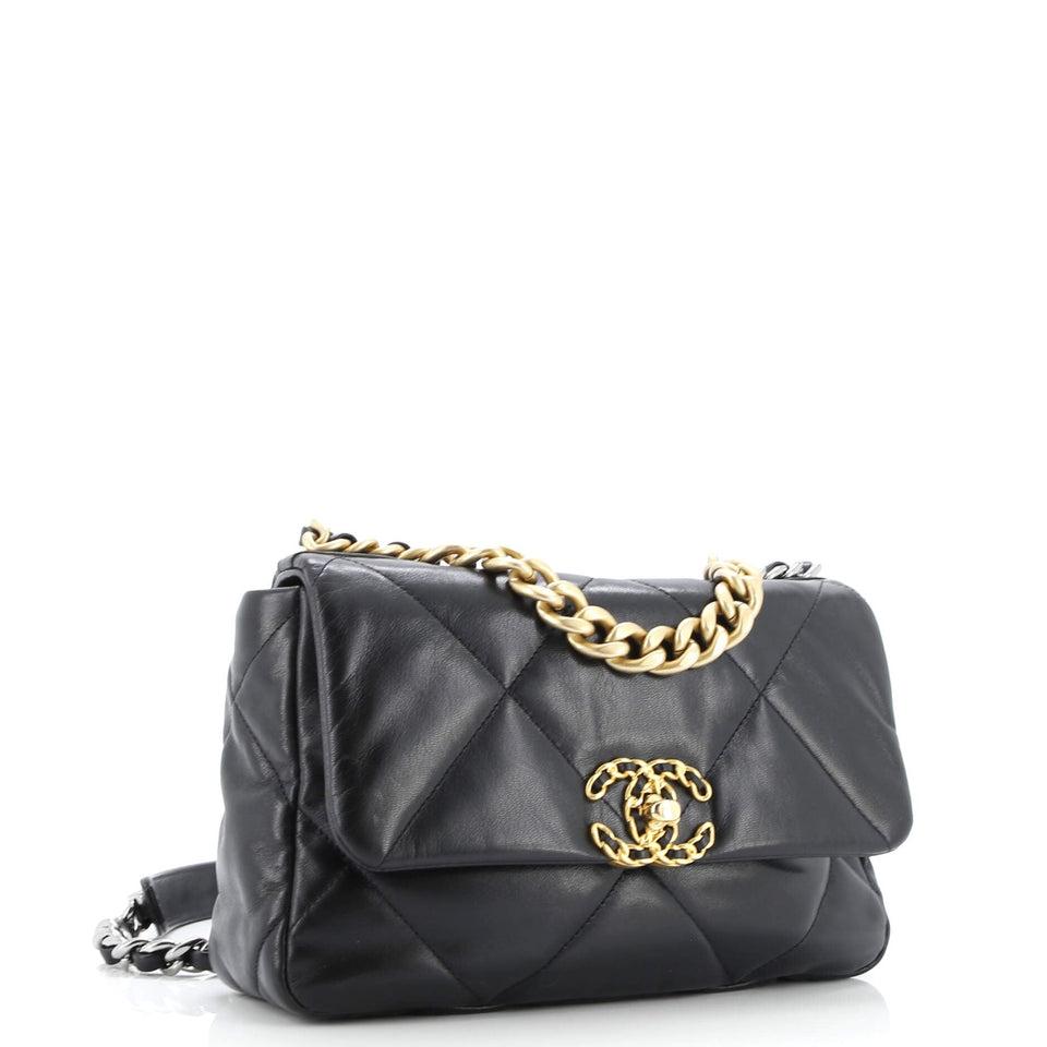 19 Flap Bag Quilted Leather Medium