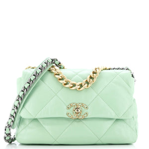 19 Flap Bag Quilted Leather Medium