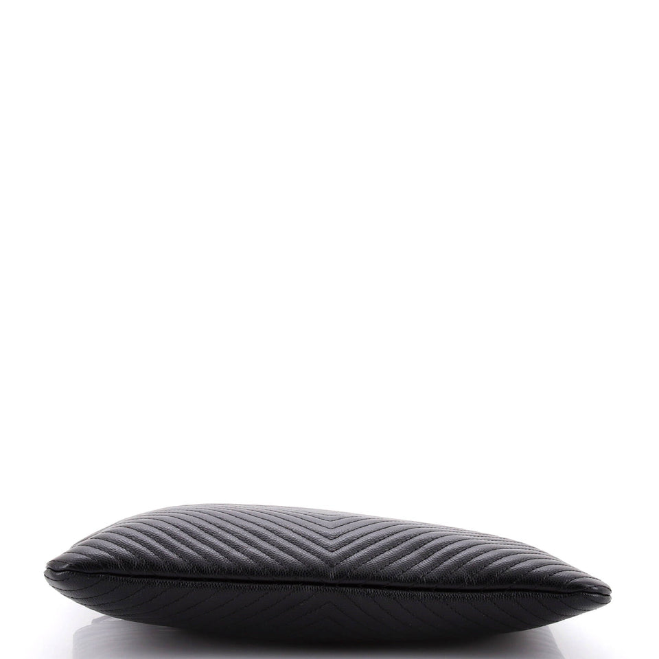 O Case Clutch Chevron Caviar Large