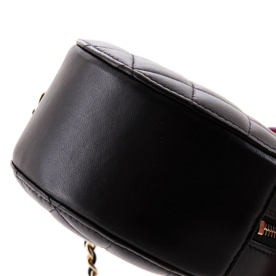 About Pearls Round Clutch with Chain Quilted Lambskin Mini
