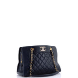 Mademoiselle Vintage Shopping Tote Quilted Sheepskin Medium