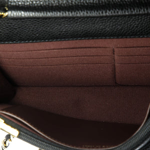 Wallet on Chain Quilted Caviar