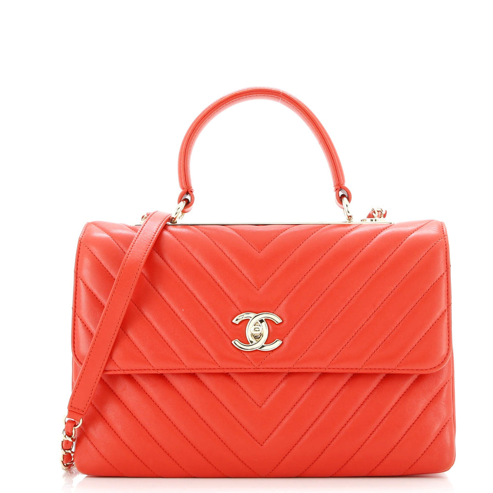 Trendy CC Top Handle Bag Chevron Lambskin Medium