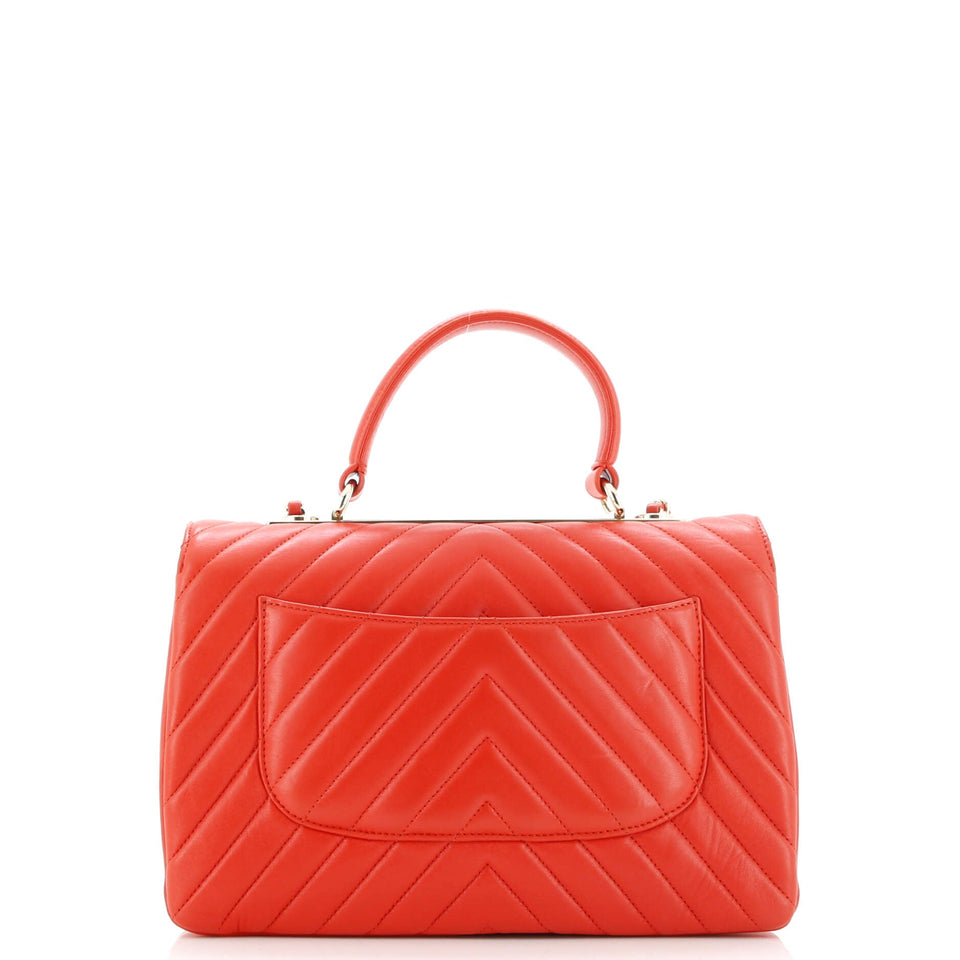 Trendy CC Top Handle Bag Chevron Lambskin Medium