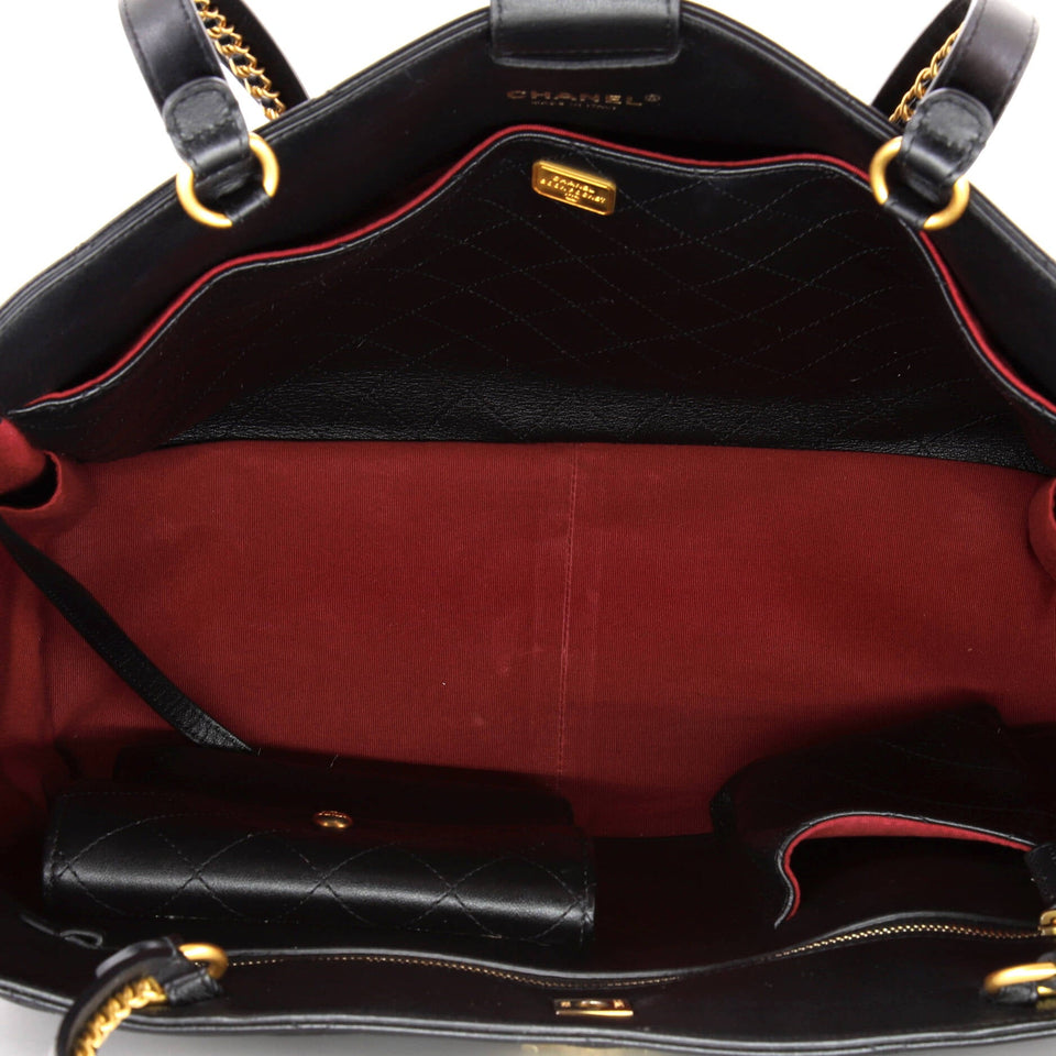 Chain Strap Shopping Tote Quilted Calfskin Large