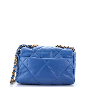 19 Flap Bag Quilted Leather Medium