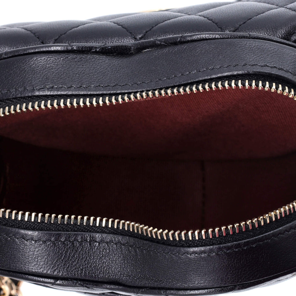 CC in Love Heart Clutch with Chain Quilted Lambskin