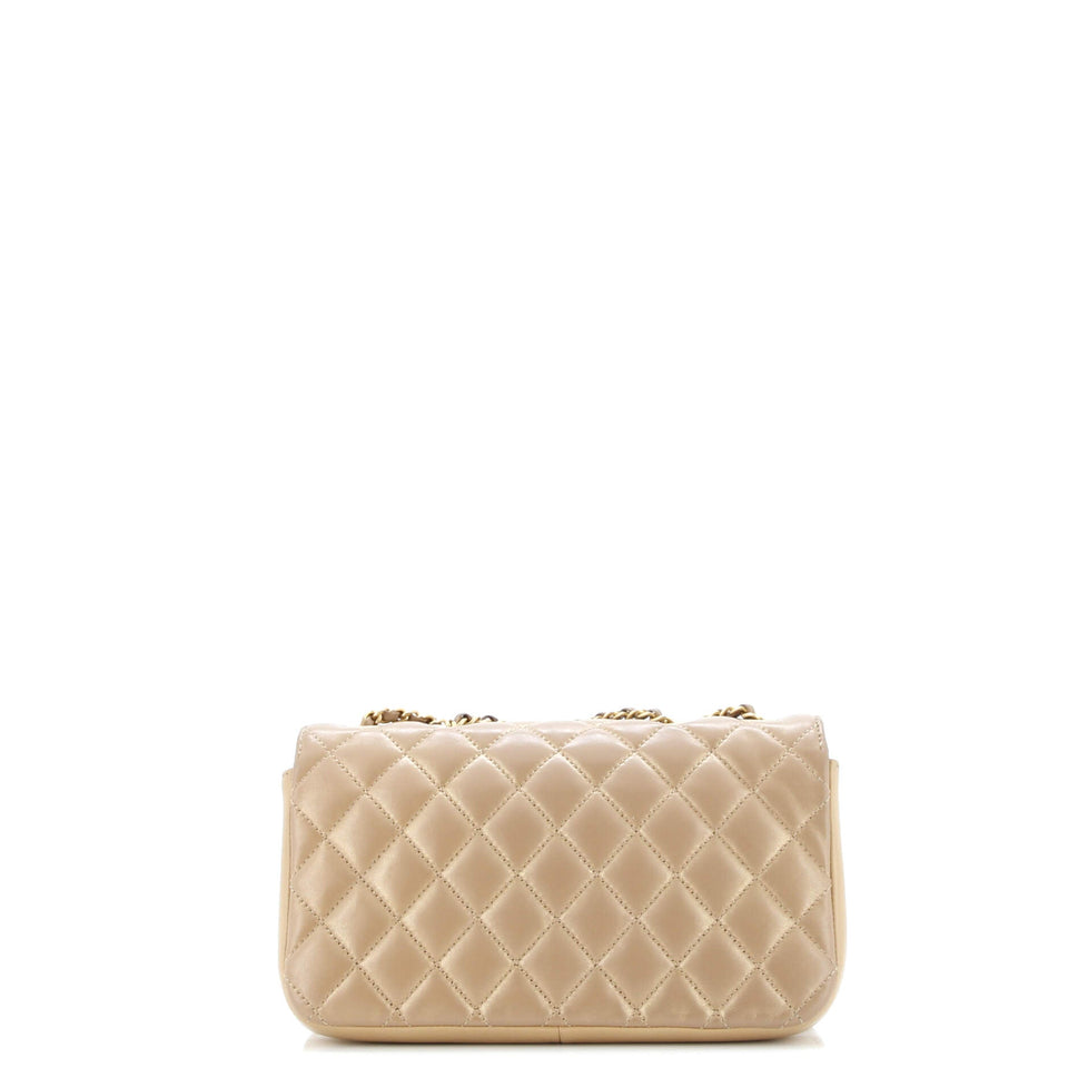 CC Chic Double Flap Bag Quilted Lambskin Small