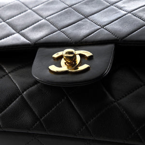 Vintage Classic Double Flap Bag Quilted Lambskin Medium
