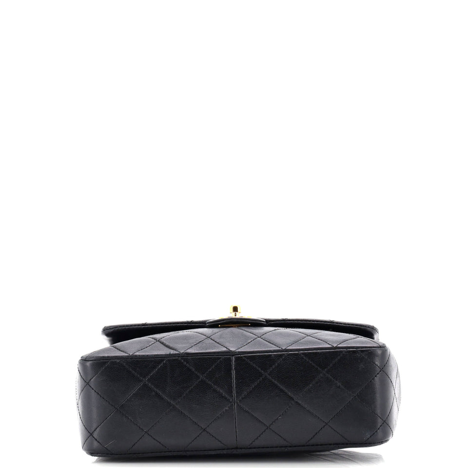 Vintage Square Classic Flap Bag Quilted Lambskin Small