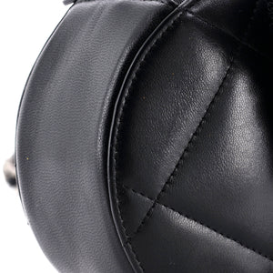 19 Round Clutch with Chain Quilted Leather