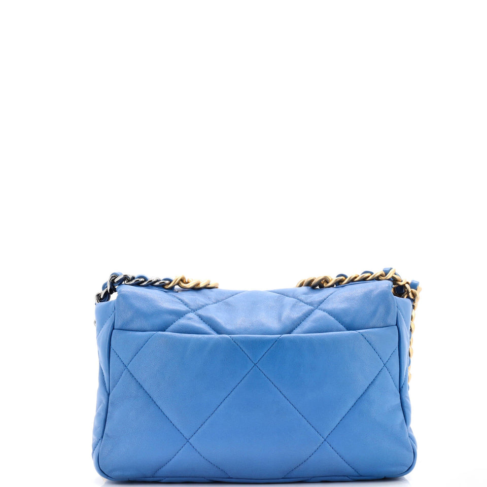 19 Flap Bag Quilted Leather Medium