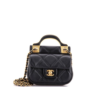 Lady Handle Flap Card Holder on Chain Quilted Calfskin