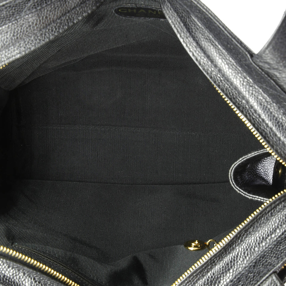 Vintage Front Pocket Tote Caviar Medium