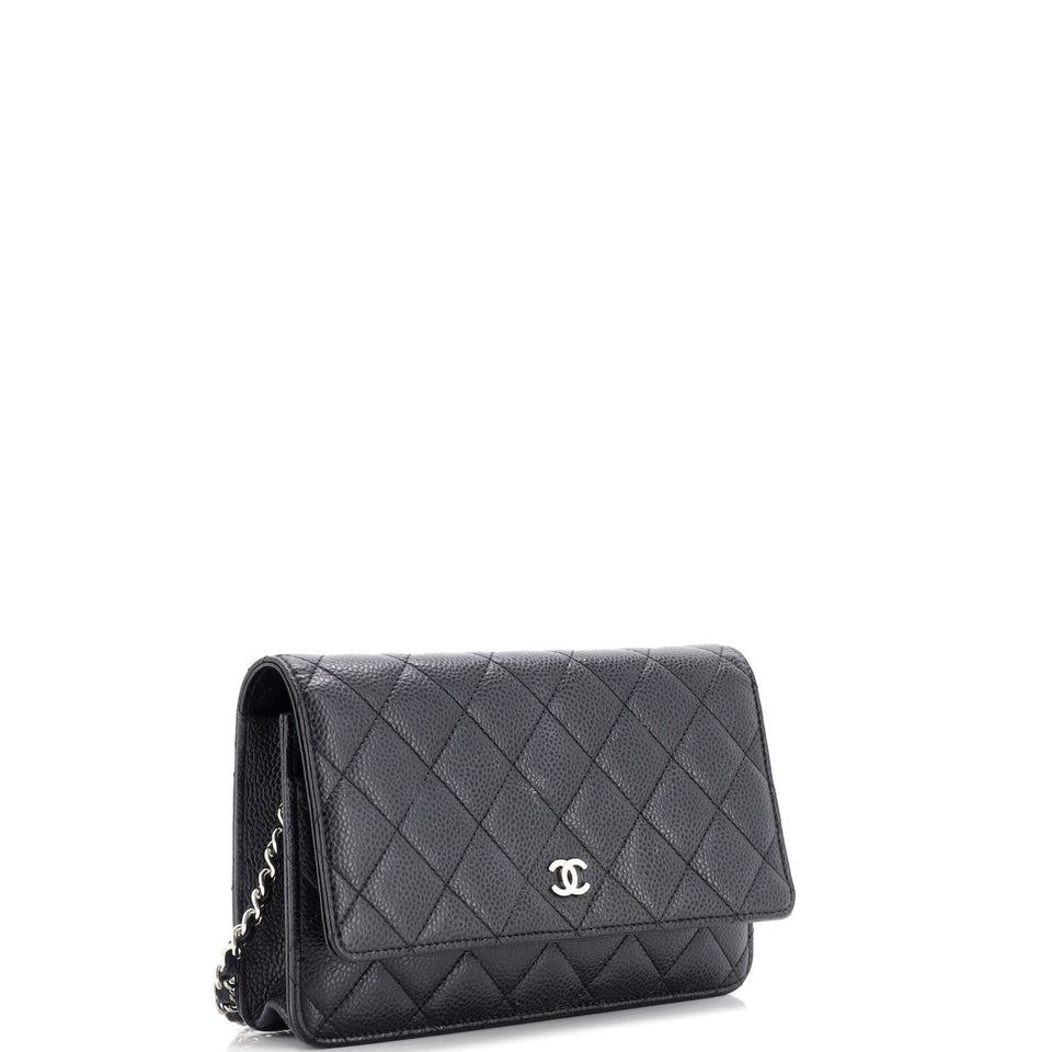 Wallet on Chain Quilted Caviar