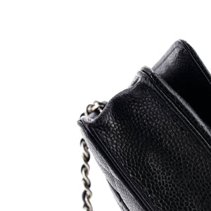 Wallet on Chain Quilted Caviar
