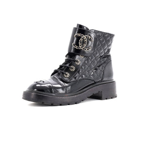 Women's Chain CC Cap Toe Lace Up Combat Boots Quilted Shiny Calfskin