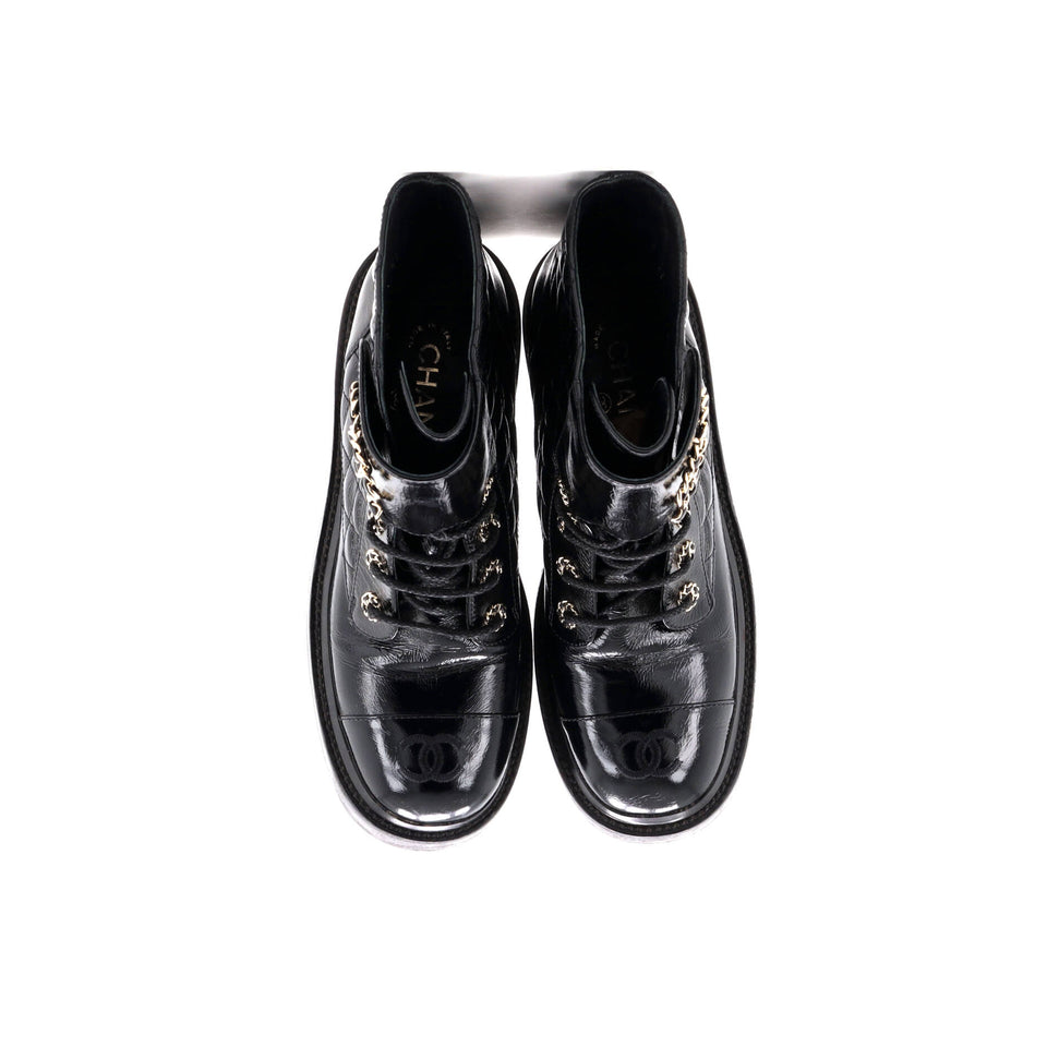 Women's Chain CC Cap Toe Lace Up Combat Boots Quilted Shiny Calfskin
