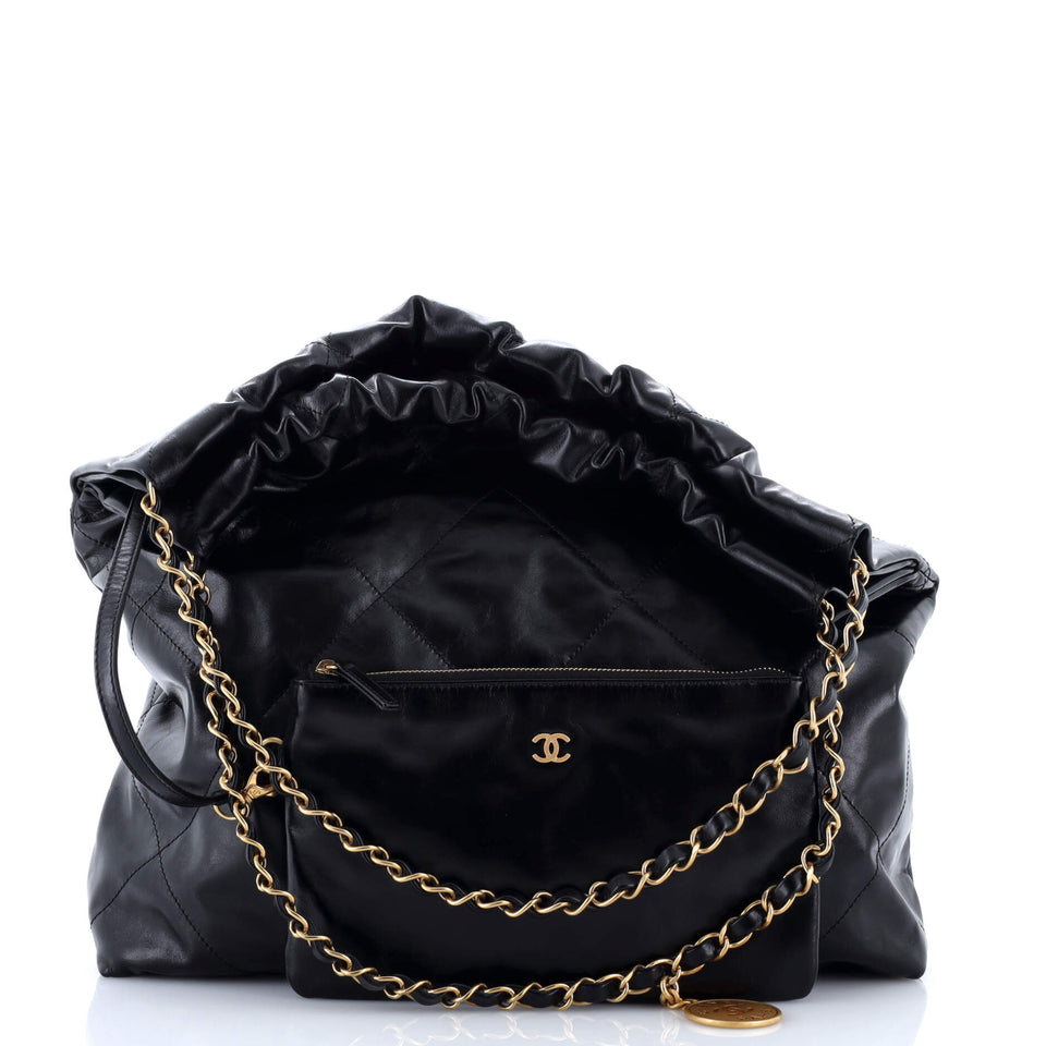 22 Chain Hobo Quilted Calfskin Medium