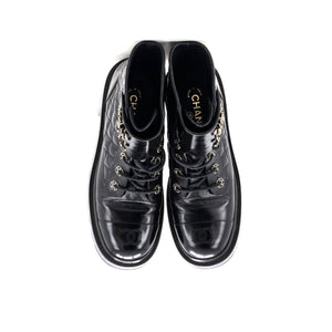 Women's Chain CC Cap Toe Lace Up Combat Boots Quilted Shiny Calfskin