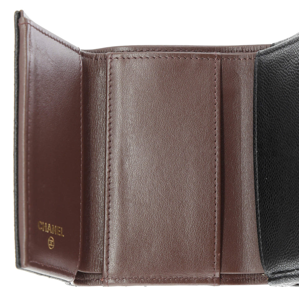 Trifold Classic Flap Wallet Quilted Caviar Small