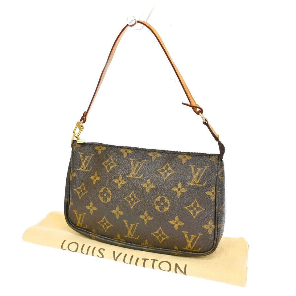Louis Vuitton Pochette Accessoires  Canvas Clutch Bag