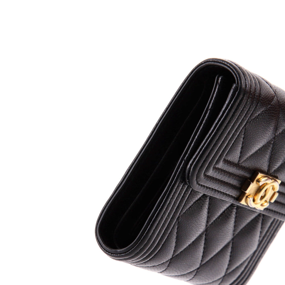 Boy Flap Wallet Quilted Caviar Compact