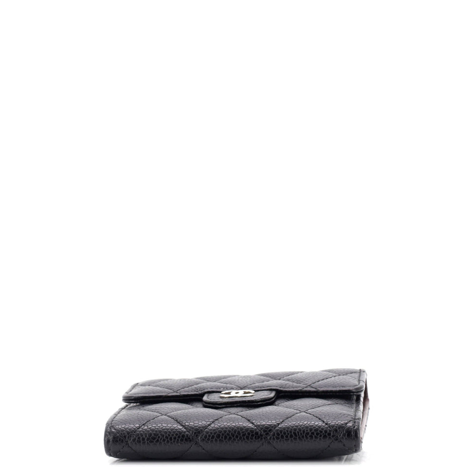 CC Compact Classic Flap Wallet Quilted Caviar