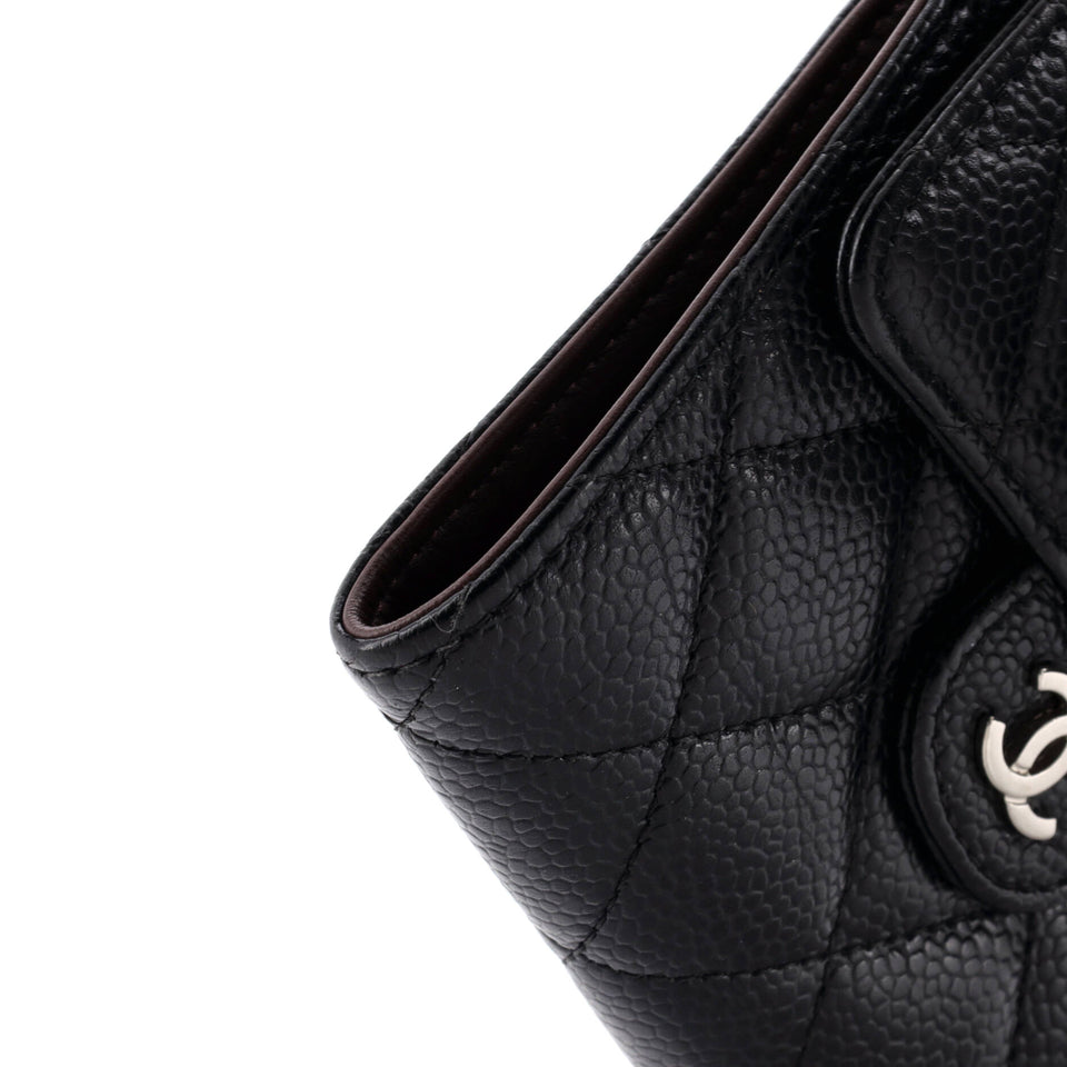 CC Compact Classic Flap Wallet Quilted Caviar