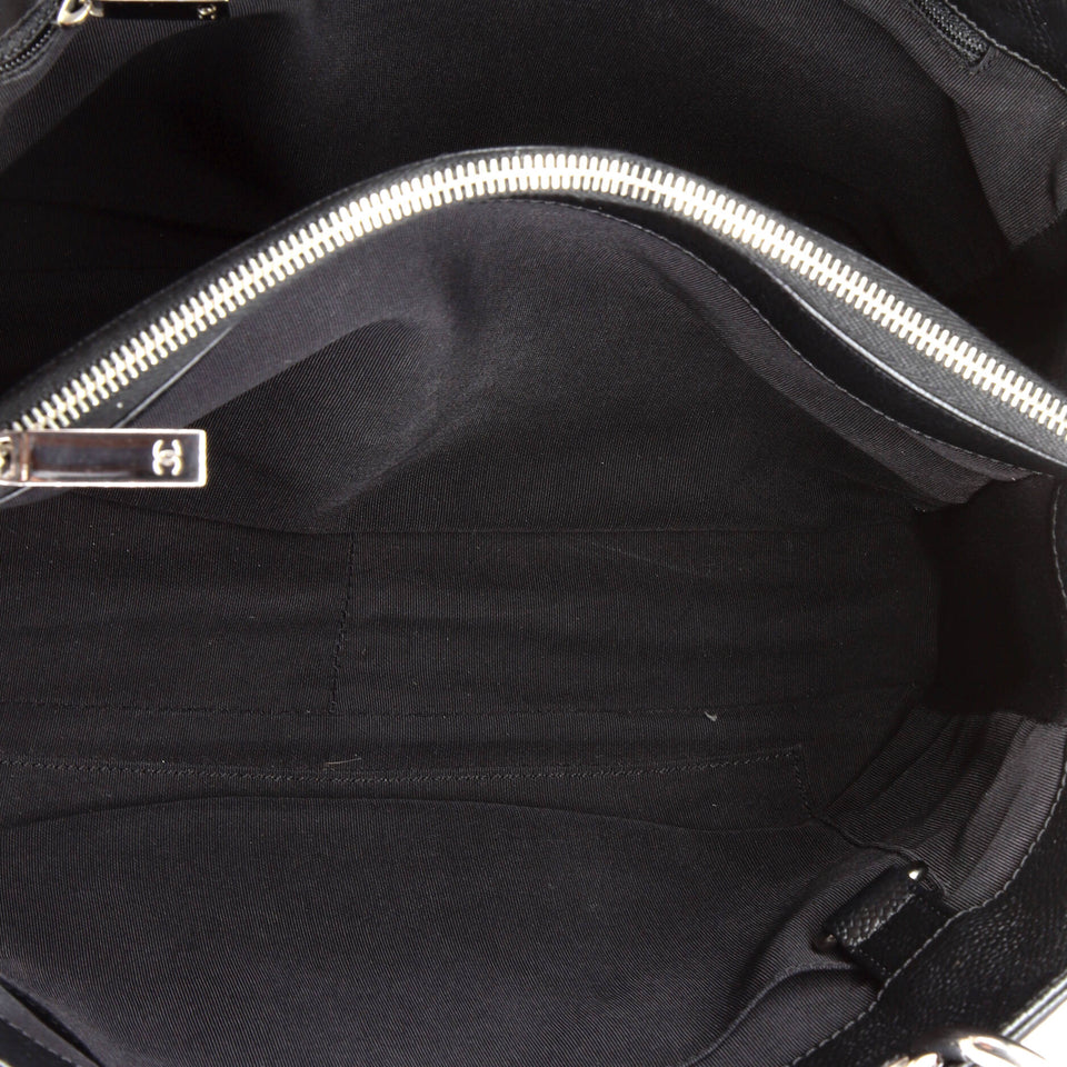 Grand Shopping Tote Quilted Caviar