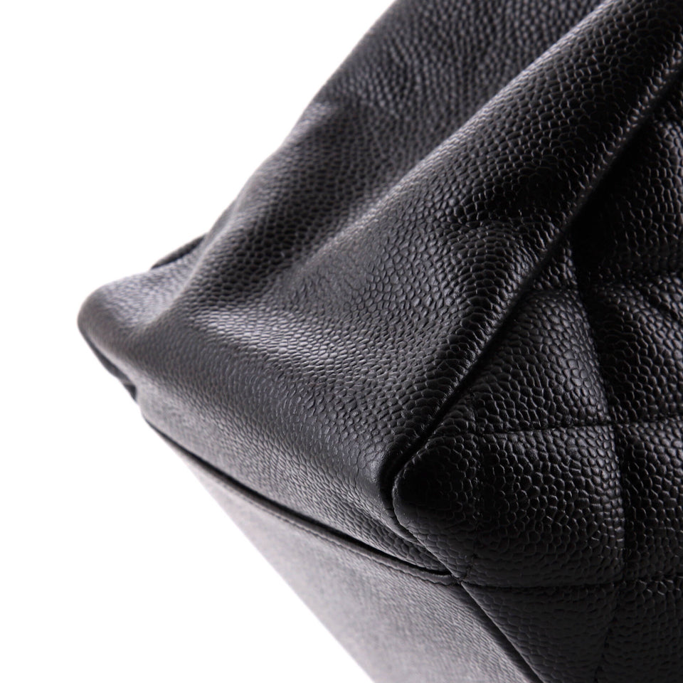 Grand Shopping Tote Quilted Caviar
