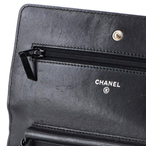 So Black Wallet on Chain Chevron Lambskin