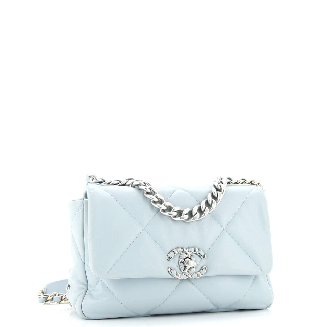 19 Flap Bag Quilted Leather Medium