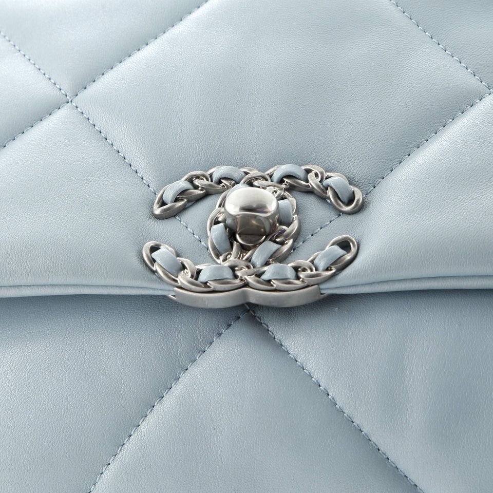 19 Flap Bag Quilted Leather Medium
