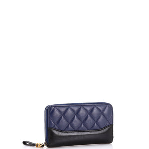 Gabrielle Zip Around Wallet Quilted Aged Calfskin Small