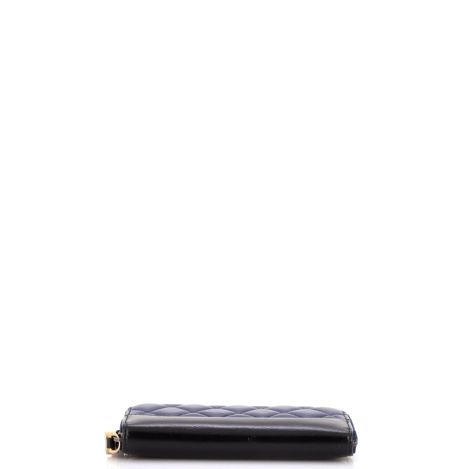 Gabrielle Zip Around Wallet Quilted Aged Calfskin Small