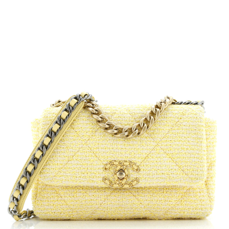 19 Flap Bag Quilted Tweed Medium