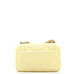 19 Flap Bag Quilted Tweed Medium