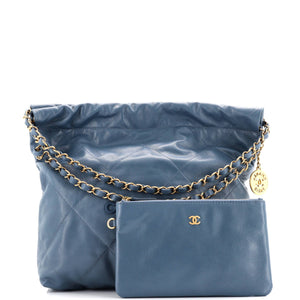 22 Chain Hobo Quilted Caviar Small