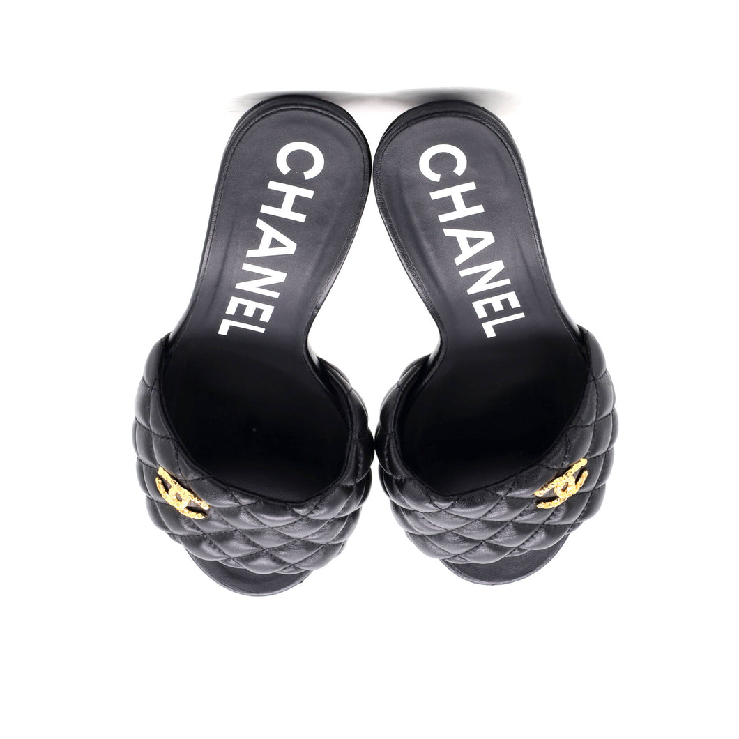 Women's CC Heeled Mule Sandals Quilted Leather