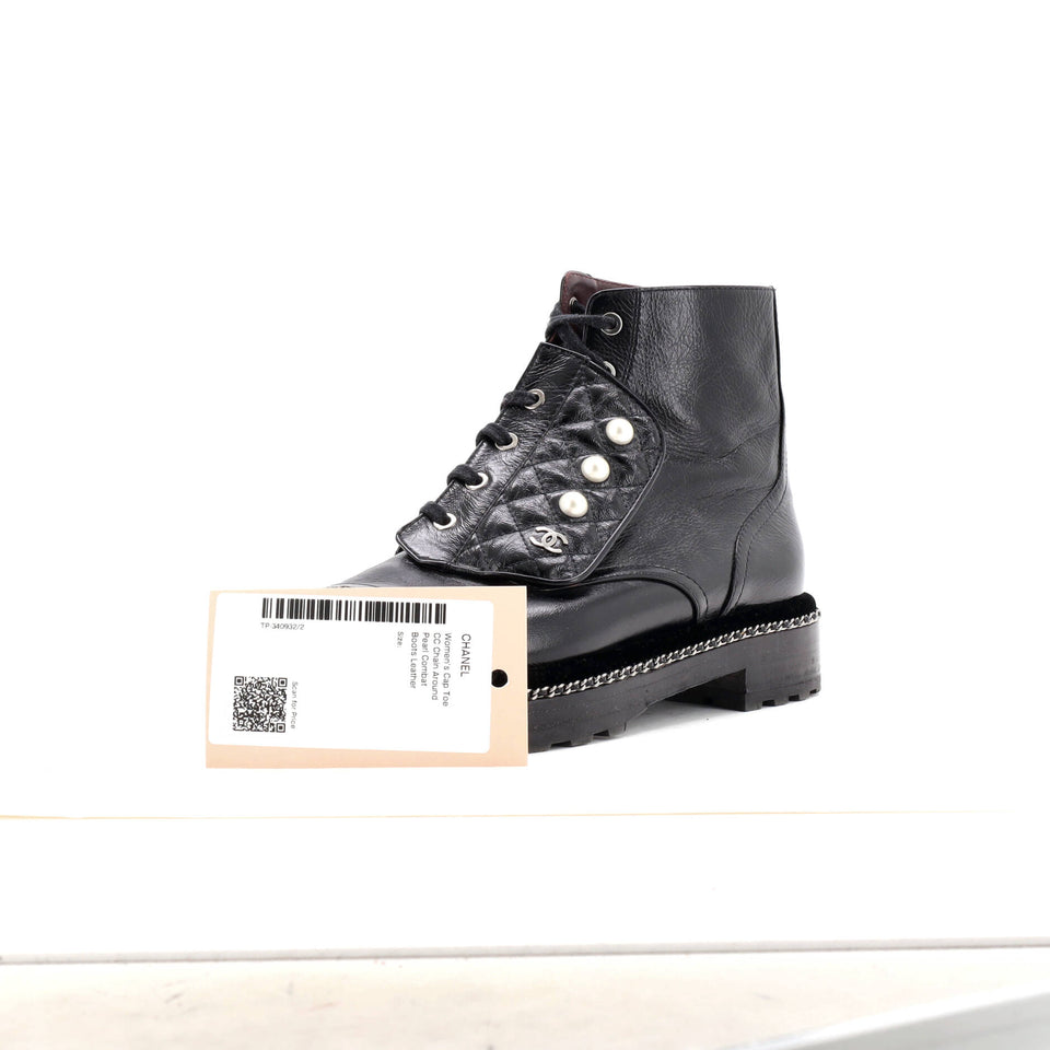 Women's Cap Toe CC Chain Around Pearl Combat Boots Leather